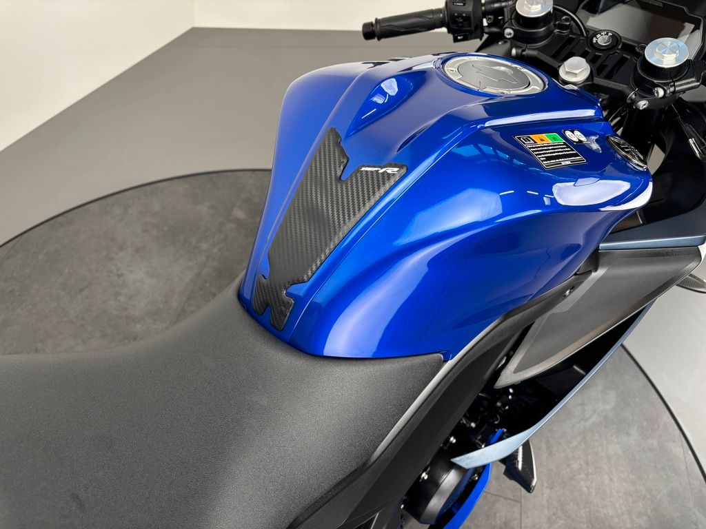 Fahrzeugabbildung Yamaha YZF-R125 *TOP MIT ZUBEHÖR