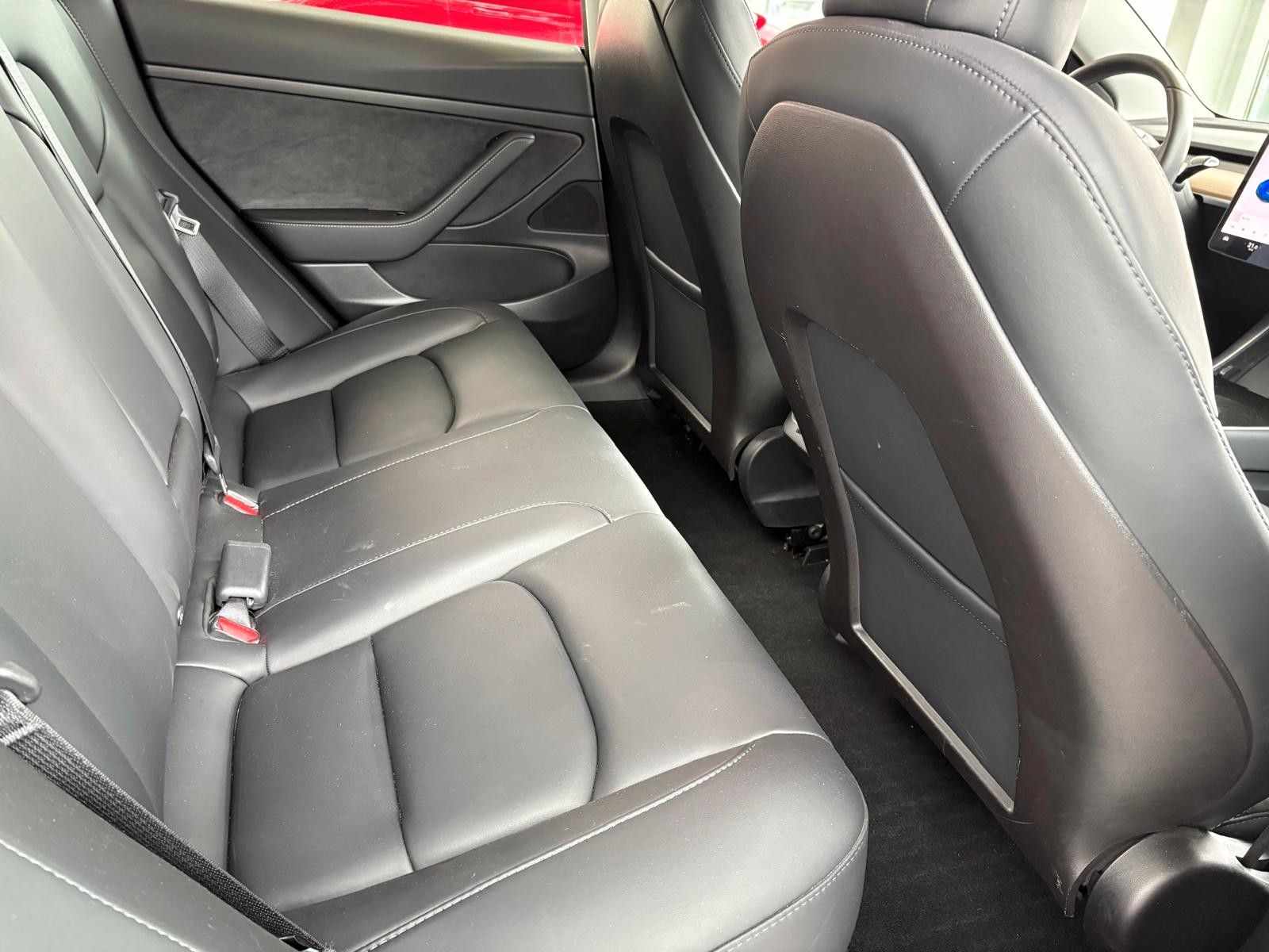 Fahrzeugabbildung Ford Mustang Fastback 5.0 Ti-VCT V8 328 GT/Sofort