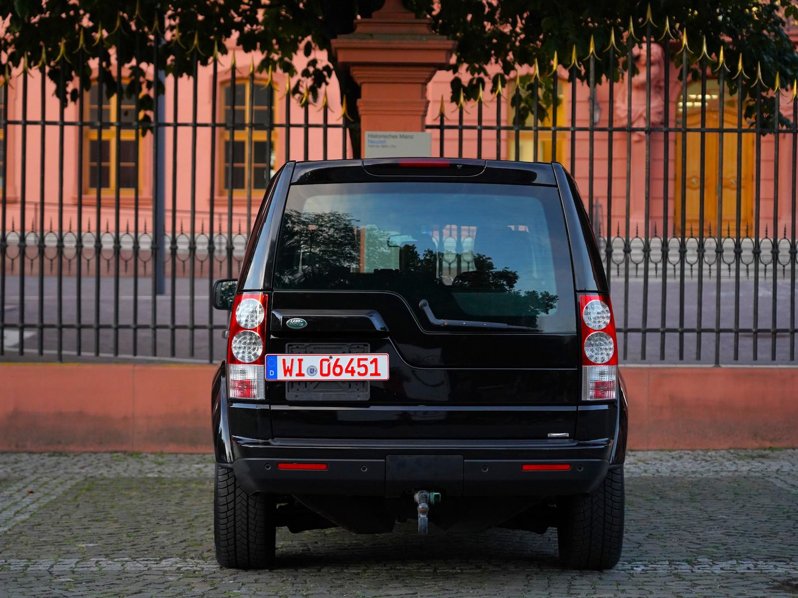Land Rover Discovery 4 3.0 TDV6 Facelift | 245 ch | BVA | Suspension pneumatique | Caméra de recul | Cuir électrique chauffant | Attelage amovible 3 500 kg | Bi-xénon