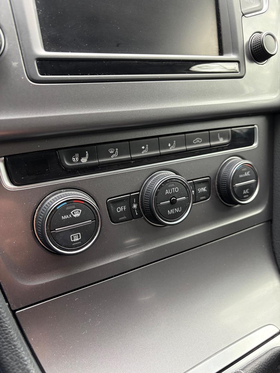 Volkswagen Golf 2.0 TDI BMT LOUNGE Variant LOUNGE