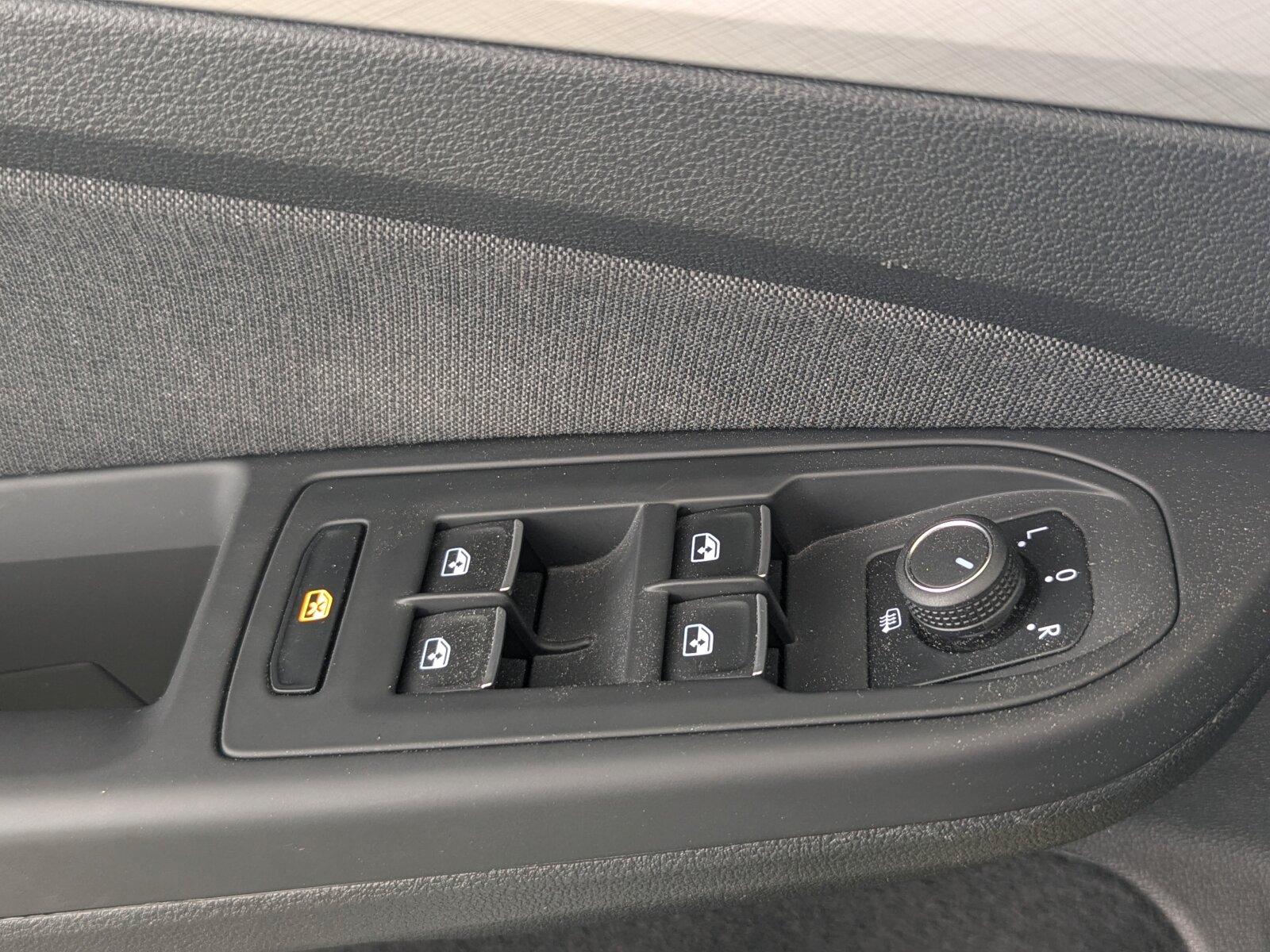 Volkswagen Golf VIII 1.5 eTSI Life OPF LED+NAVI+ACC+AHK+RFK, миниатюра 27