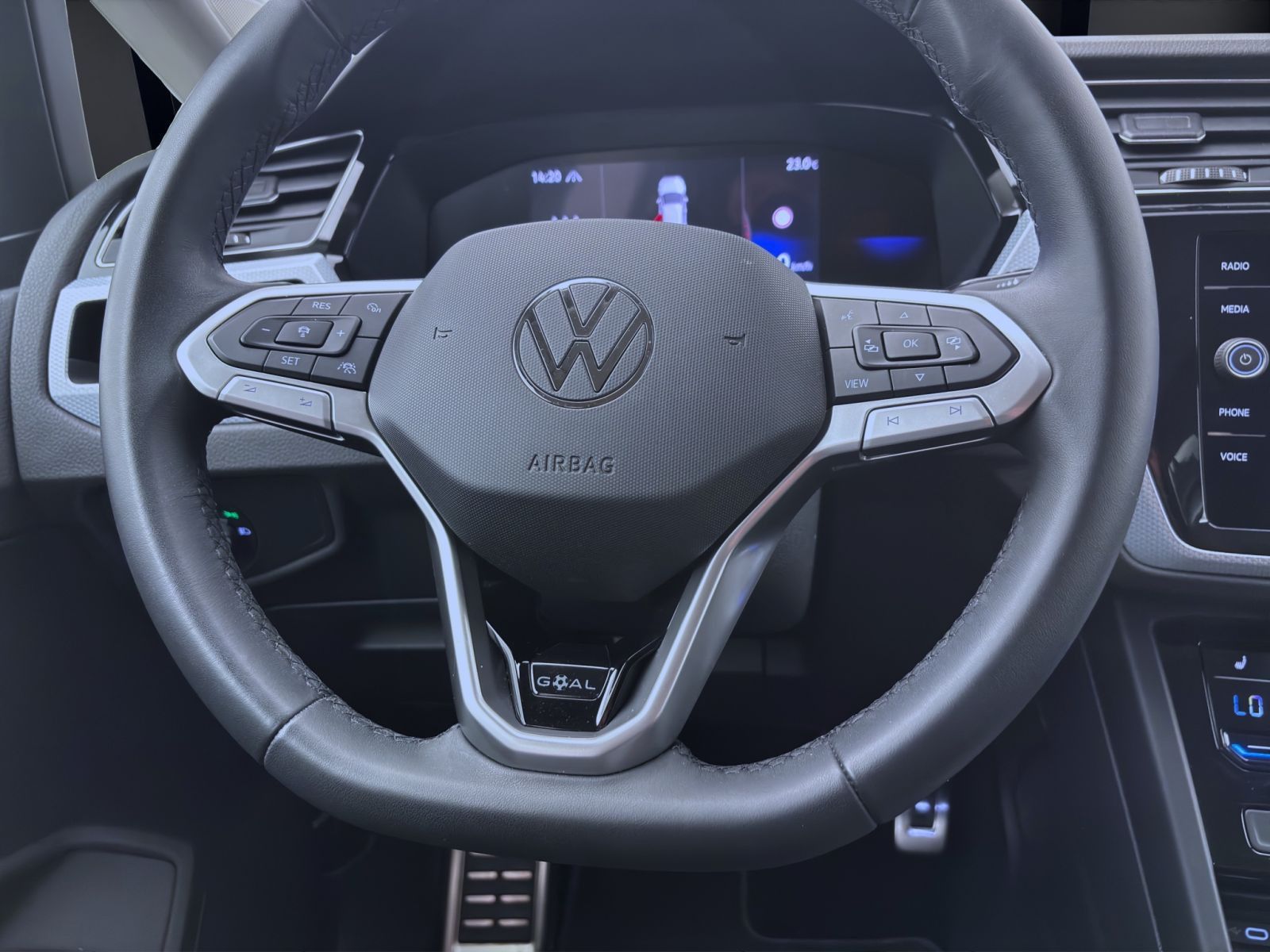 Volkswagen Touran - Bild 13