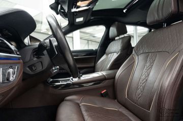 BMW 745 - 10