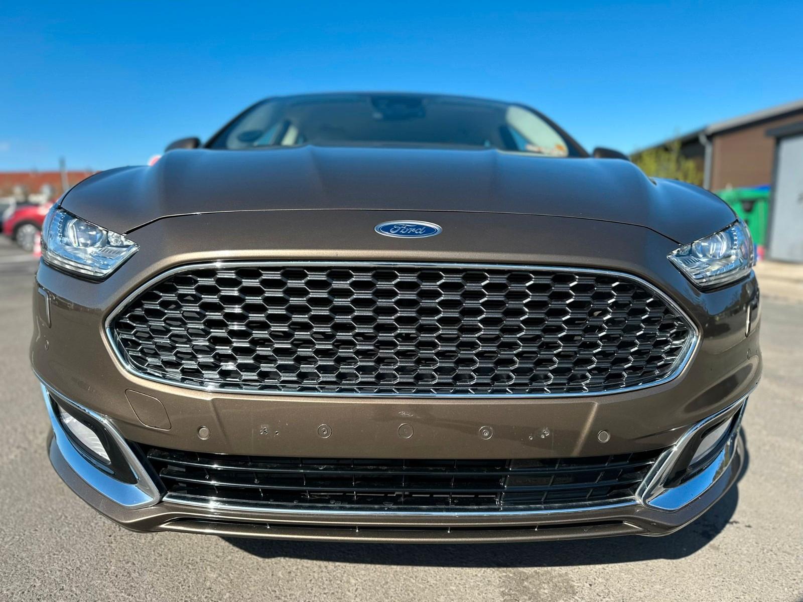 Ford Mondeo Lim. Vignale 2.0 Voll,Leder,Navi,Kamera