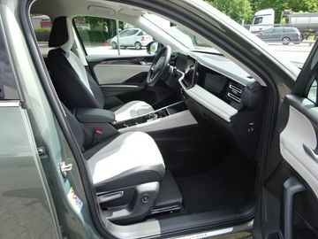 Fotografie 11 des VW Tiguan 1.5 eTSI Elegance*LEDplus*AHK*Navi 1.5 eT