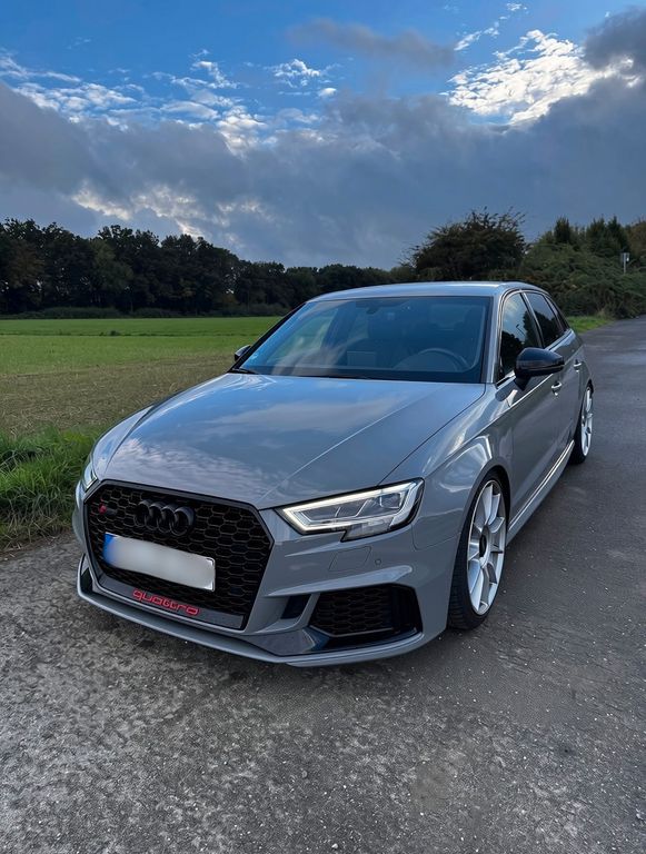 Image of Audi RS3