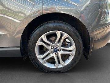 Fotografie des Ford Edge 2.0TDCI AHK Leder LED 4X4 el. Heckklappe
