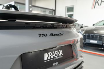 Porsche Boxster - 11