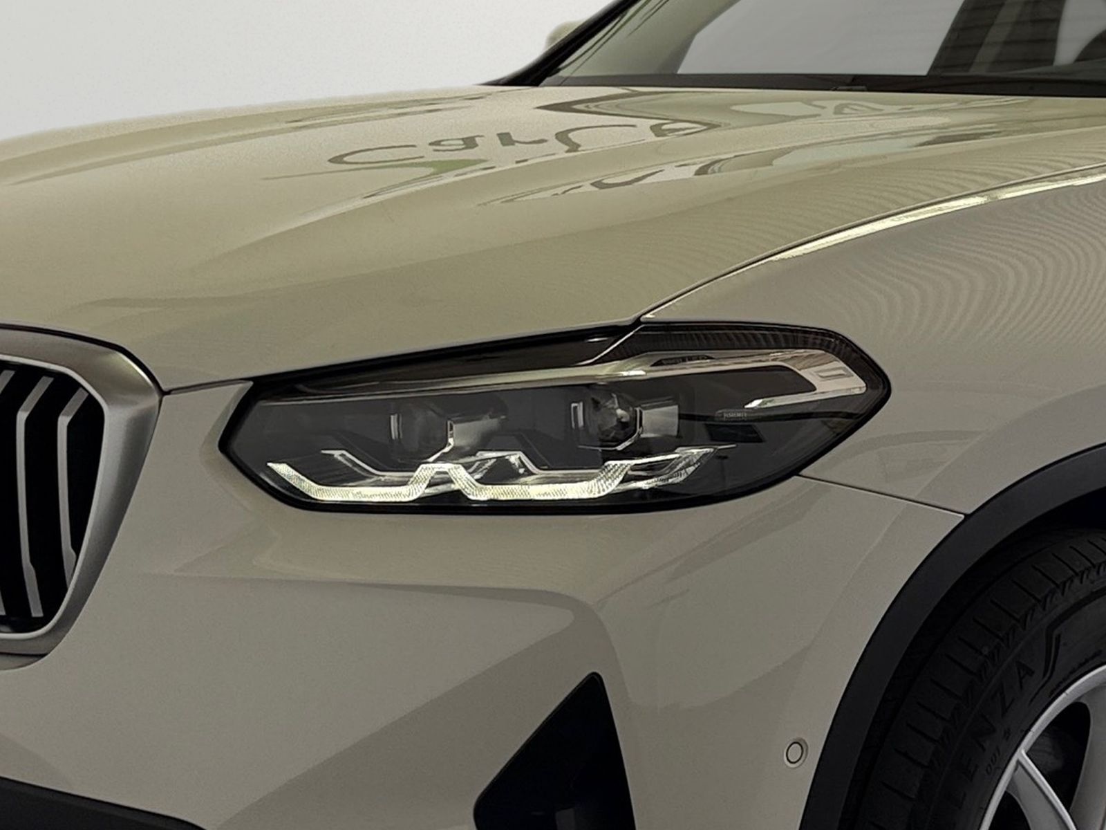 BMW X3xDrive20d*LED*Navi*Kamera*HUD*Leder*M Lenkrad* foto 7