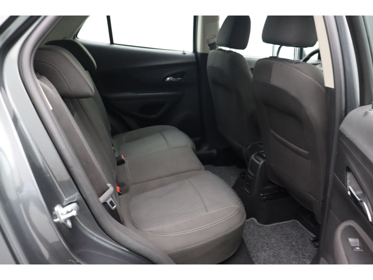 Fahrzeugabbildung Opel Mokka X 1.4 Edition AHK