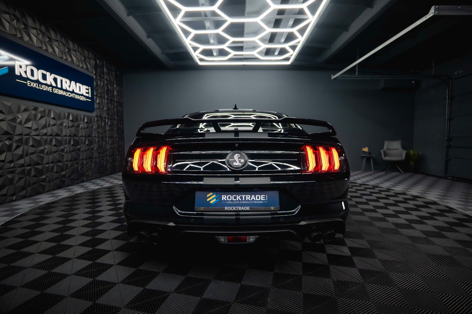 Fahrzeugabbildung Ford Mustang Shelby GT 500 5.0 V8 Performance PREMIUM