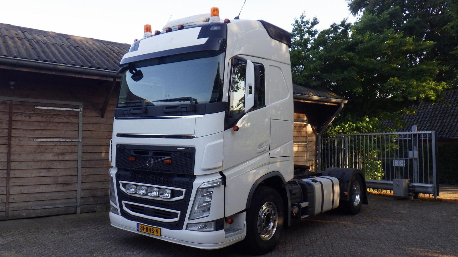 Volvo FH 420 Holland Truck / MY 2017 / WB 400 CM / 9 T