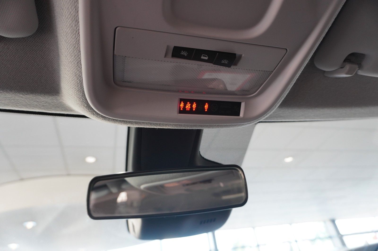 Fahrzeugabbildung Opel Crossland (X) 1.2 EDITION NAVI/LED/KAMERA/DAB+