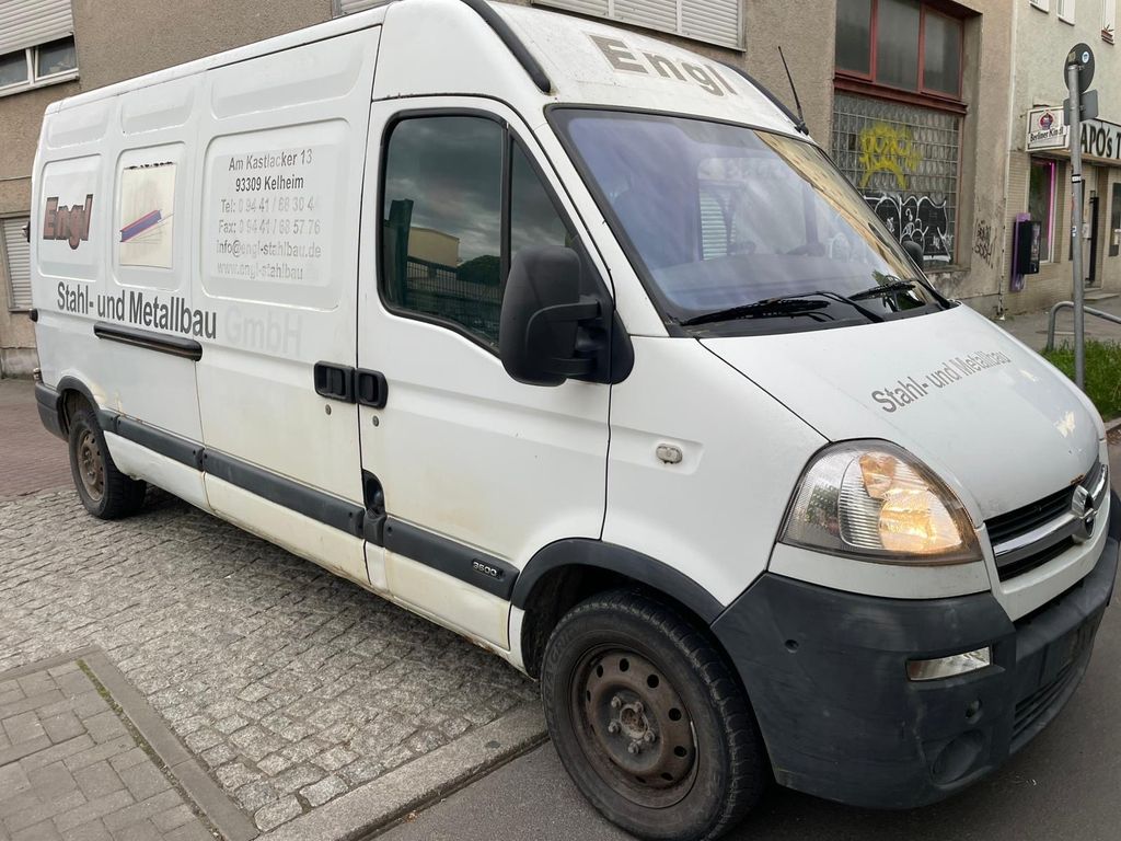 Opel Movano