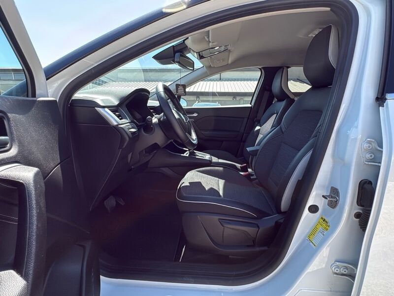 Other Renault Captur Captur 1.6 E-Tech full hybrid Tec imagem 3