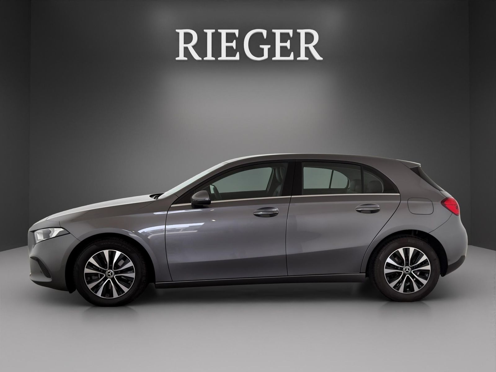 Mercedes-Benz A 200 d Style AHK DAB MBUX Advanced Navi Plus foto 5