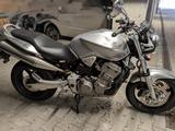 Honda Hornet 900 - HONDA HORNET 900