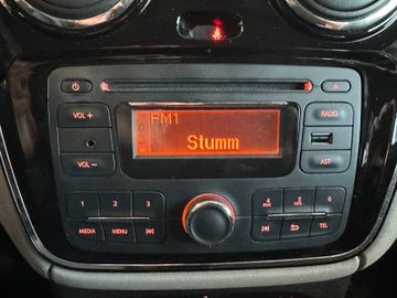 MYAUTOCENTER – Gebraucht- und Jahreswagen mit Werkstattservice in Pfaffenhofen Dacia Lodgy *7-Sitzer*1. Hand*Klima*Radio*