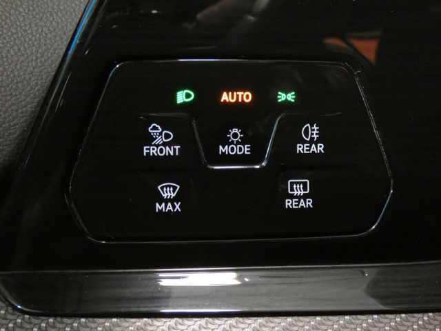 Golf Variant R 4Motion AHK MATRIX PANO
