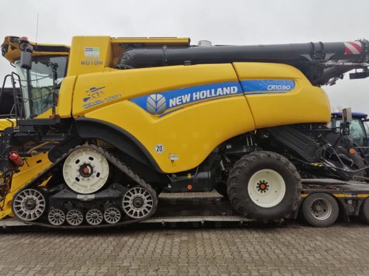 New Holland CR 10.90