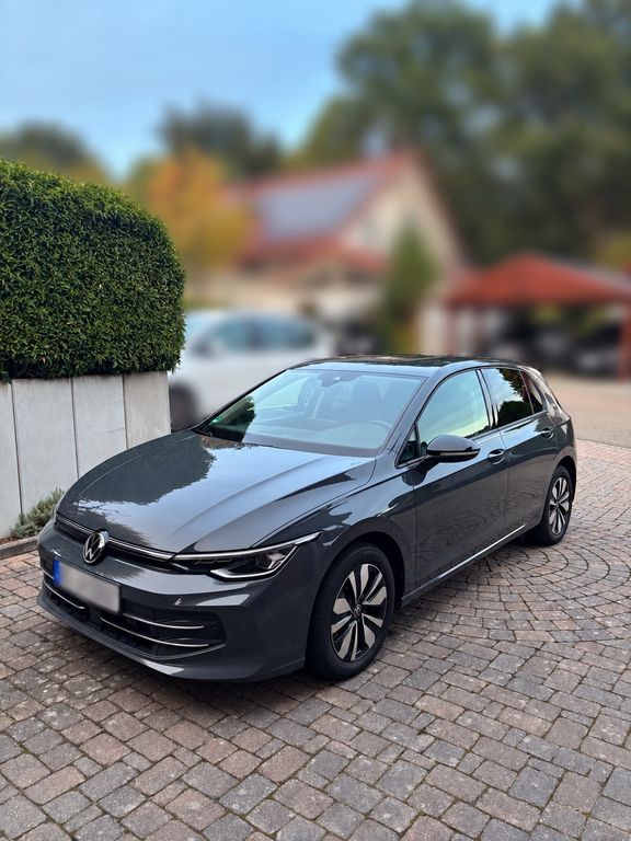 Image of Volkswagen Golf