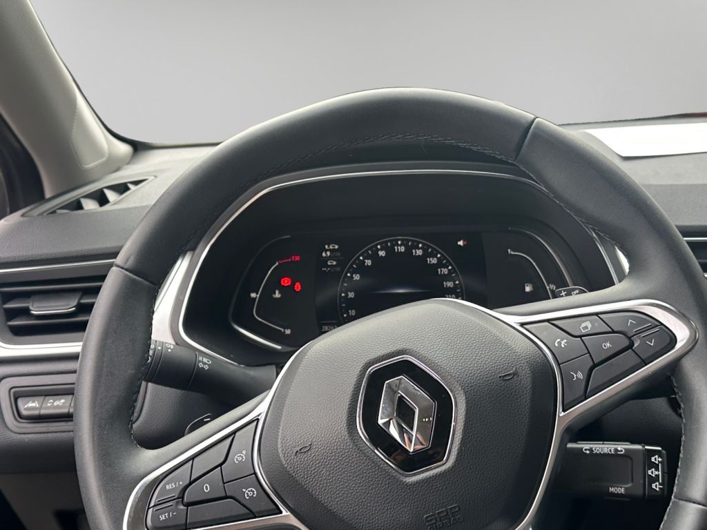 RENAULT Captur TCe 140 EDC GPF INTENS RFK PDC vo+hi RENAULT Captur TCe 140 EDC GPF INTENS RFK PDC vo+hi