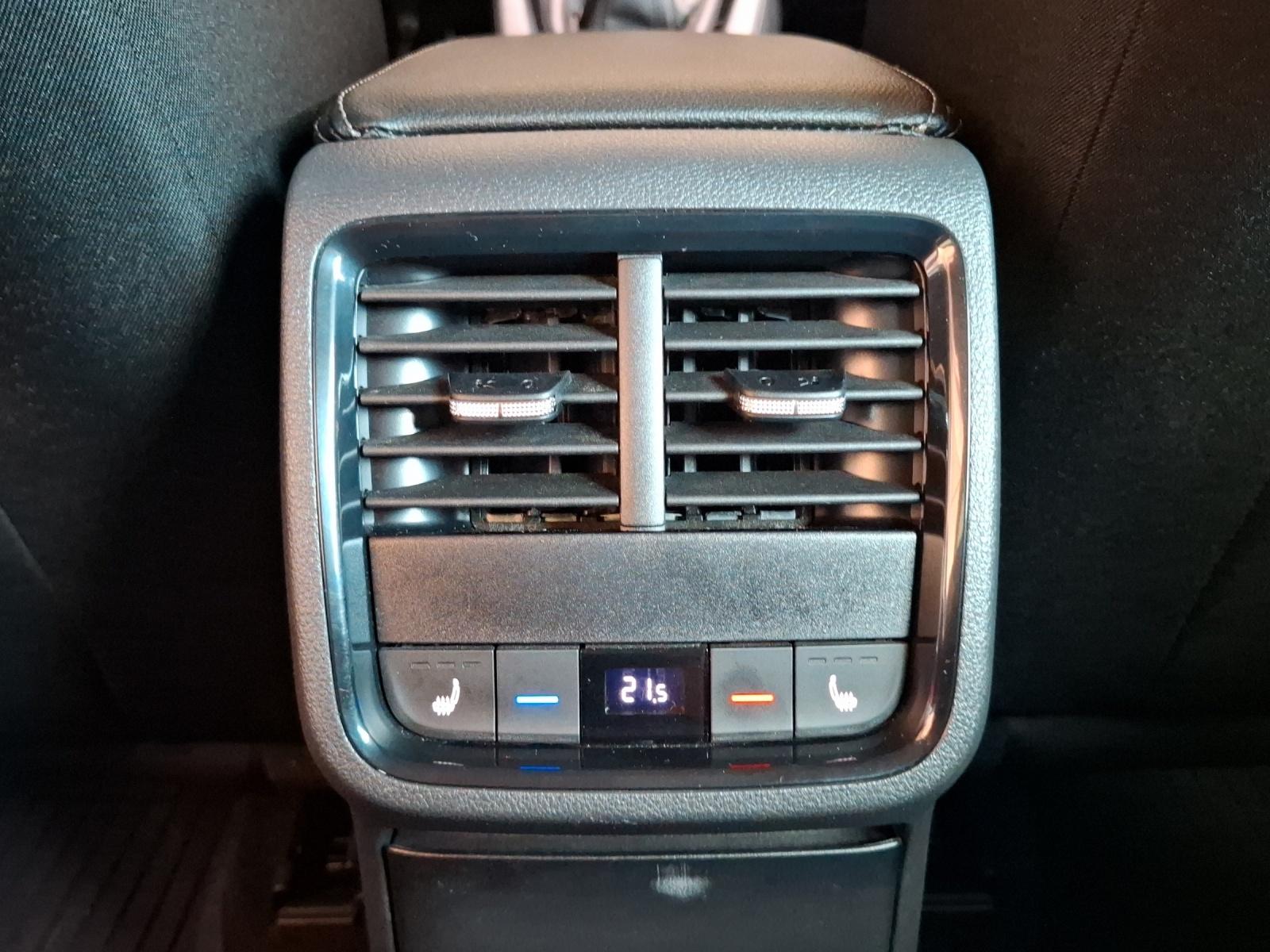 Skoda Octavia Combi TDI Ambition LED Navi ACC PDC SHZ, миниатюра 24