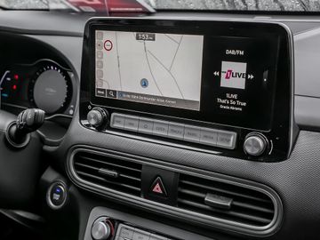 Hyundai Kona Premium Elektro 2WD Stauassistent Kamera