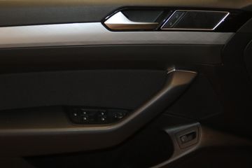 Volkswagen Passat - 9