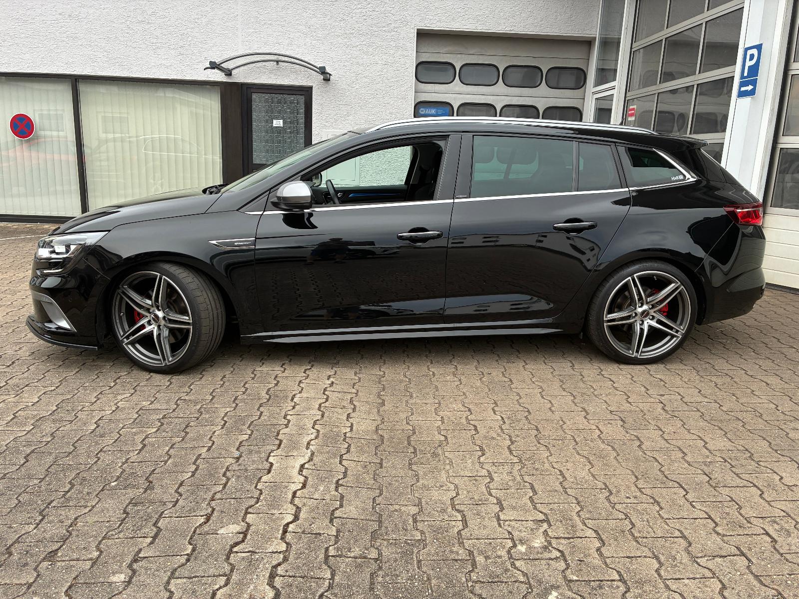 Renault Megane Grandtour GT TCe 205 EDC