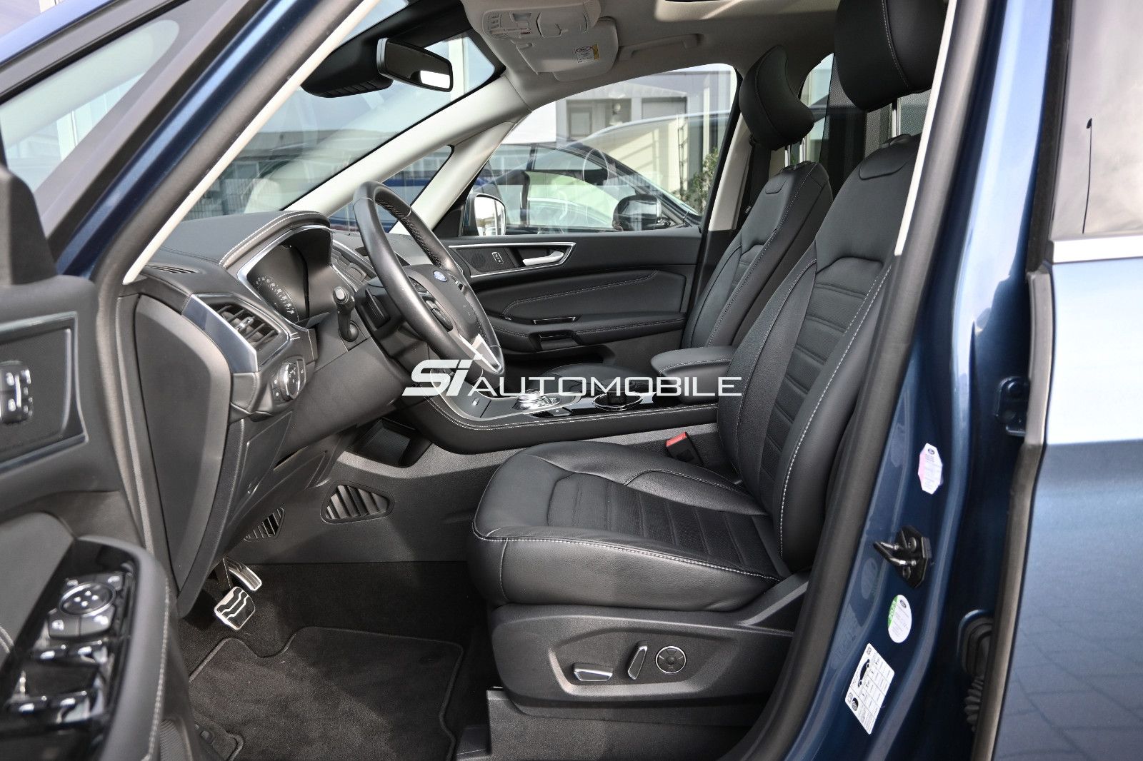 Fahrzeugabbildung Ford Galaxy 2.0 D AWD VIGNALE °ACC°AHK°PANO°STANDHEIZ