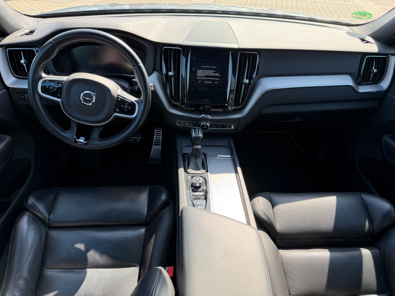 Volvo XC60 R Design AWD Aut.Pano.Navi.Garantie foto 15
