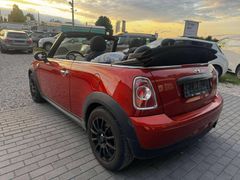 Fahrzeugabbildung MINI One Cabrio One  Bixenon PDC 8fach bereift Scheck