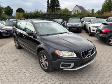 Volvo XC70 - 2