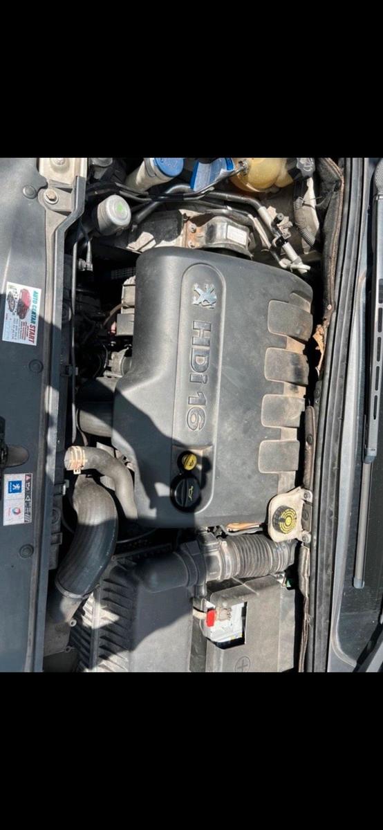 Peugeot 307 2004 — engine 136 HP (100kW)
