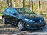 Volkswagen VW Golf 7 1.6 TDI 2014  gepflegt - Volkswagen T7: Limousine