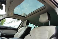 Fahrzeugabbildung Renault Espace V Elysée Navi Kamera  HeadUp Panorama ACC