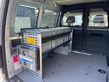 Volkswagen Caddy - 12