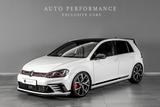 Volkswagen Golf GTI Clubsport 40th Anniversary - Volkswagen Golf: GTI Clubsport