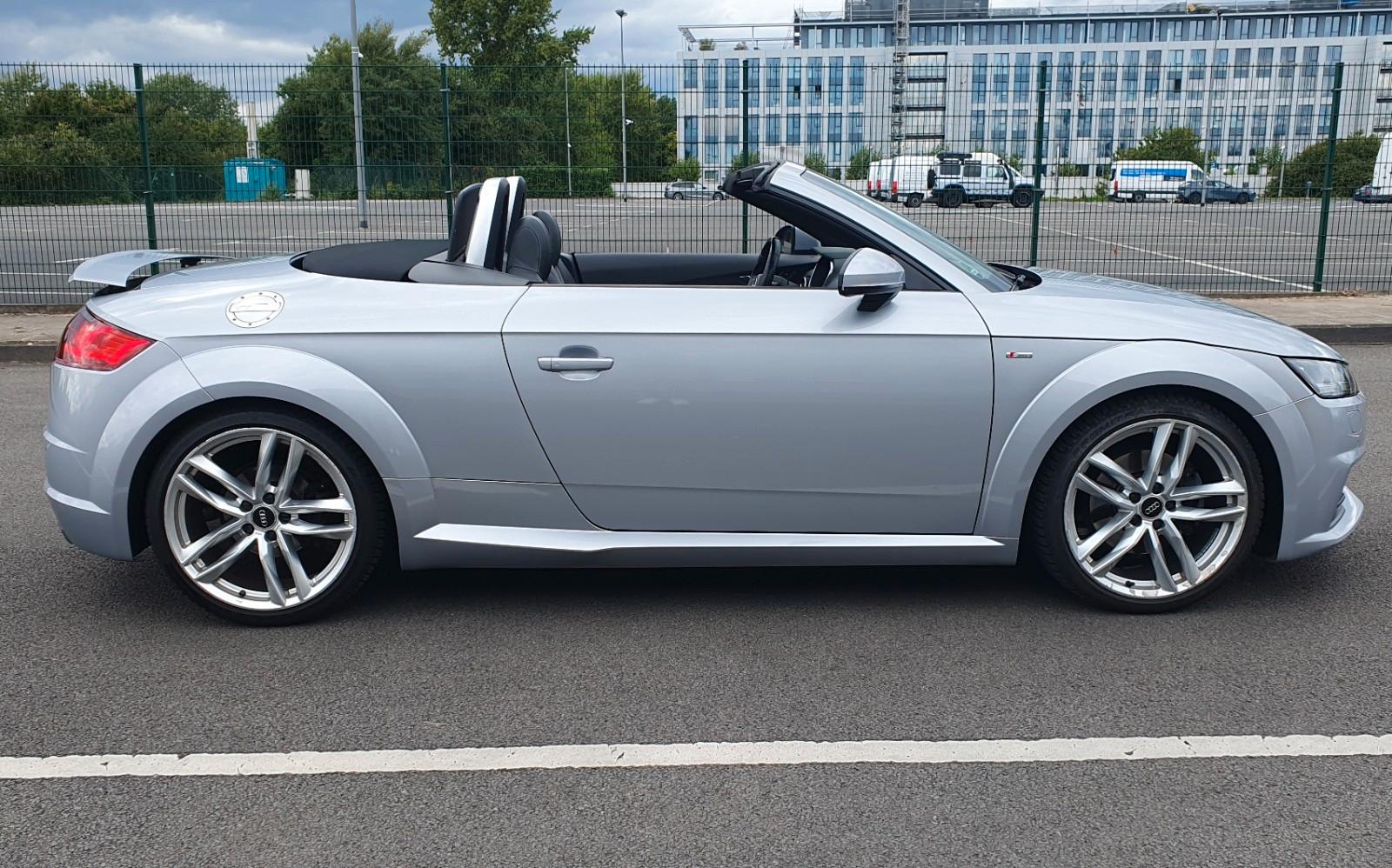 Audi TT Roadster 1.8 TFSI Top Zustand/Gepflegt