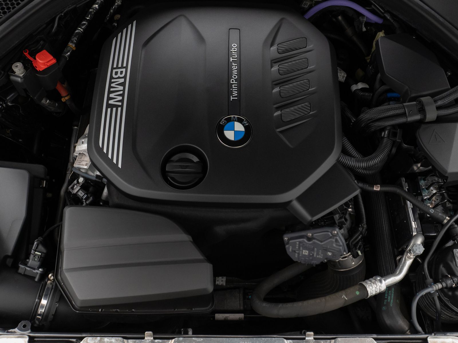 Fahrzeugabbildung BMW 320d xD HiFi Alarm DAB LED PDC Sportsitz Leder