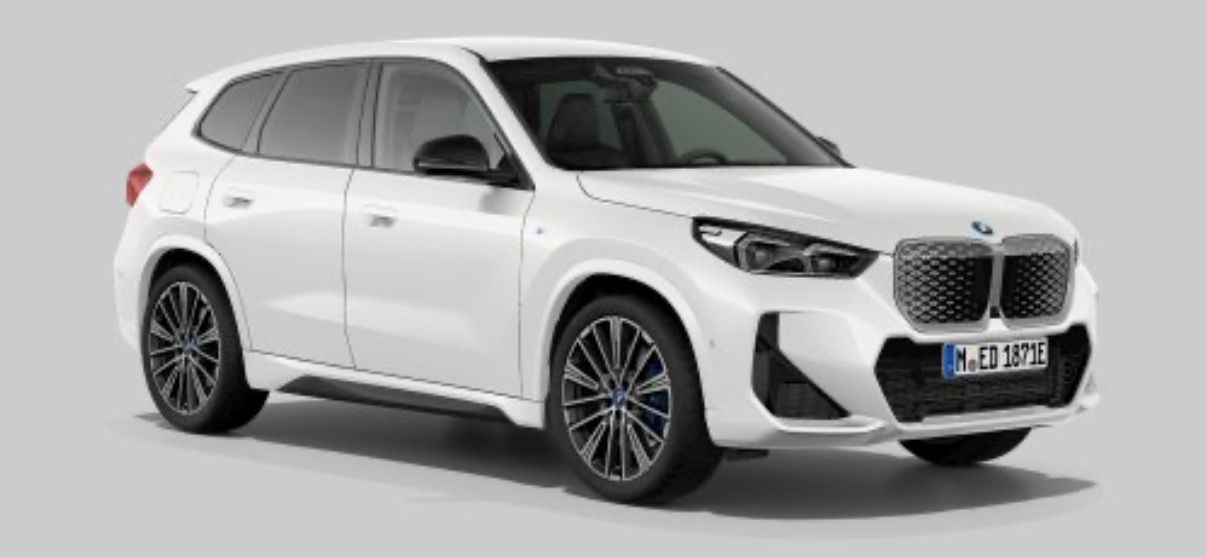 BMW iX1 30 M Sport LivePR HUD H/K  AHK A SITZE 20