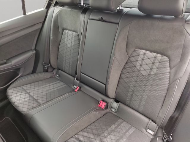Volkswagen Golf - Bild 9