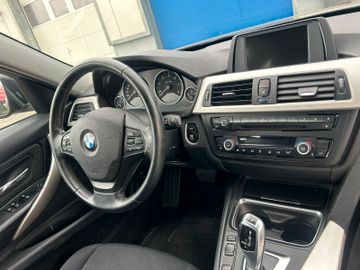 BMW 330 - 11