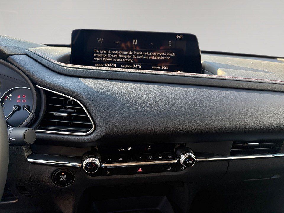 Fahrzeugabbildung Mazda CX-30 X 2.0i 186PS A/T AWD Homura