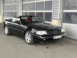 Mercedes-Benz SL 500 - - Mercedes-Benz SL 500 aus 2000