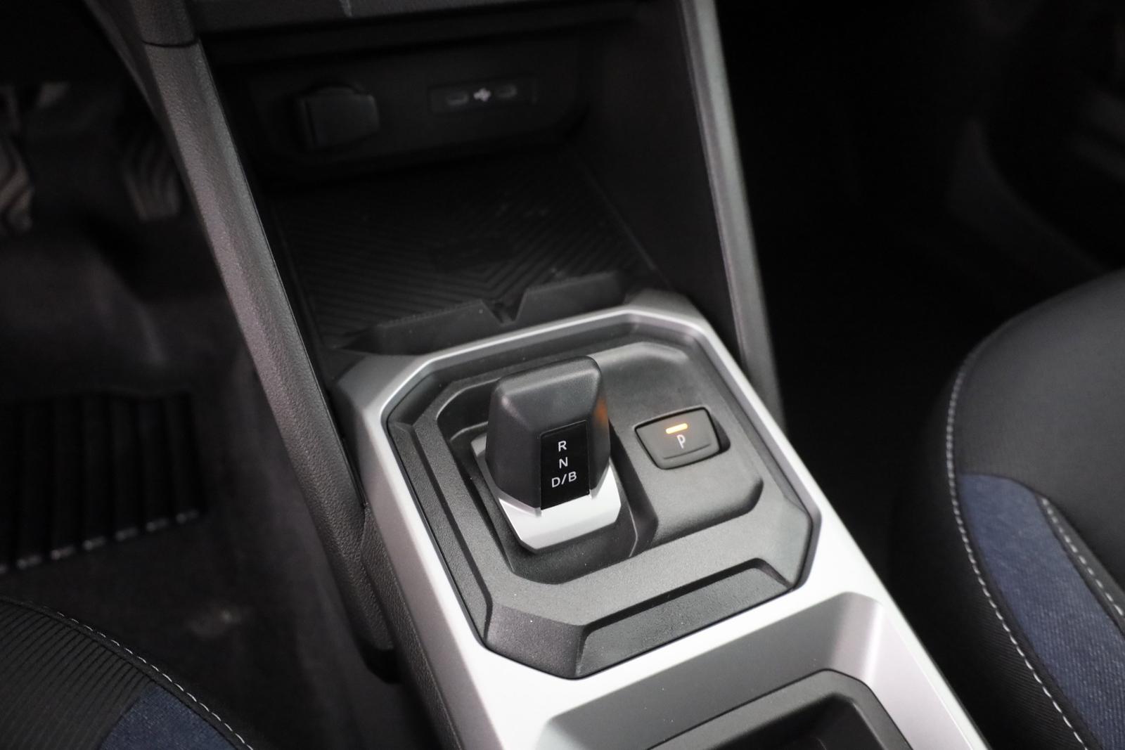 Dacia Duster Journey mHev 140 Aut. LED Navi Kamera