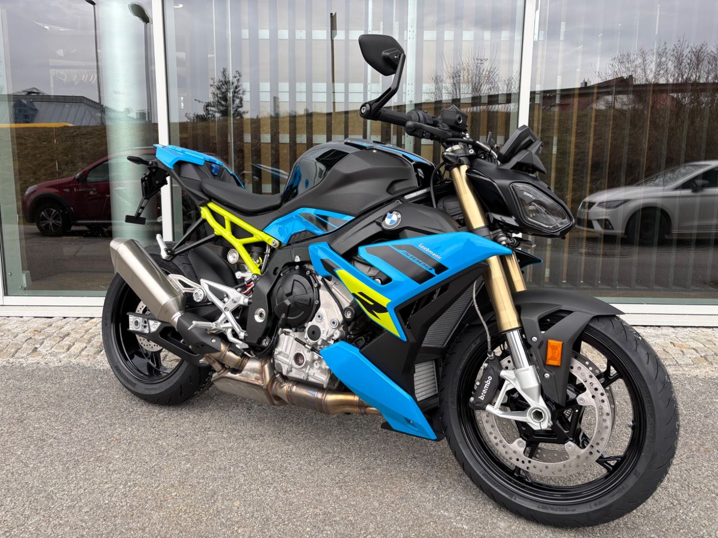 Fahrzeugabbildung BMW S 1000 R Style Sport 2 Pakete