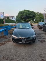 Alfa Romeo 147 1.9 JTD 8V M-Jet  - Sehr viele Teile neu - Alfa Romeo 147 aus 2007