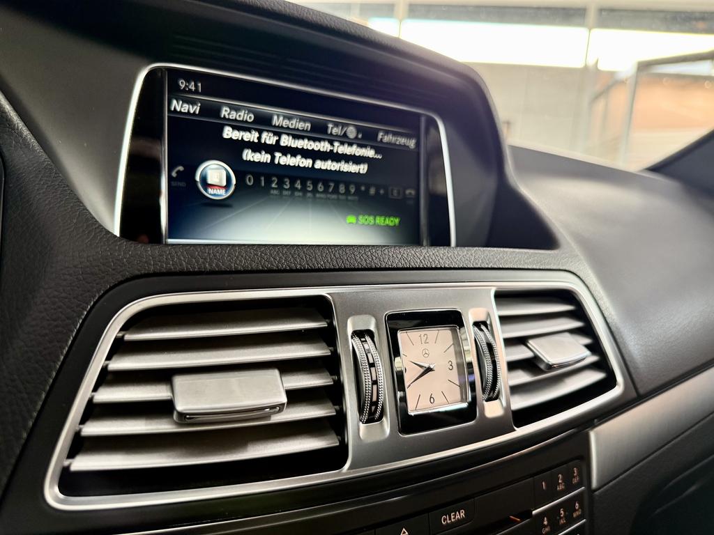Mercedes-Benz E 320